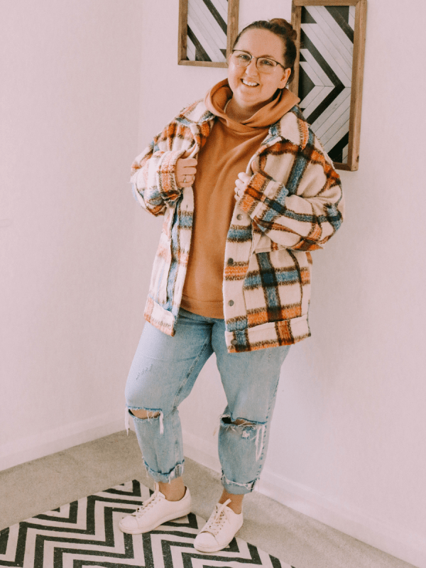 Melbelle Western x Boho Outfit - Mel Fielden - Ripped Jeans and Western Jacket