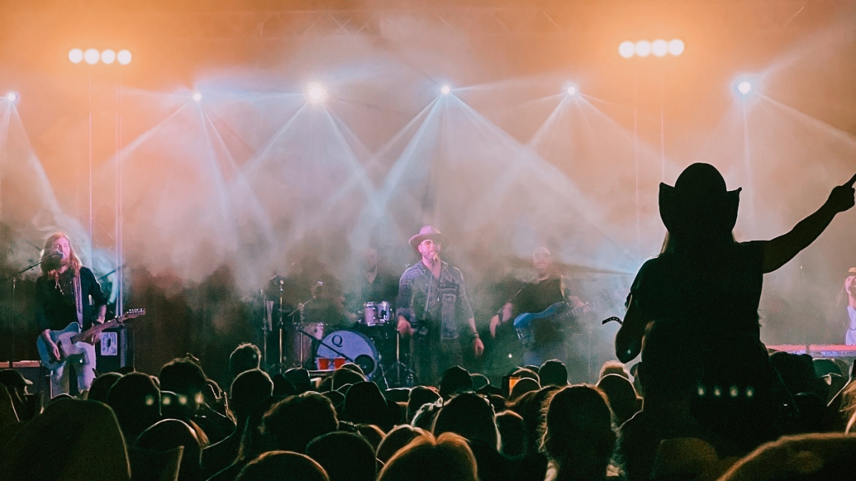 The Long Road Festival with Melbelle, Country Music