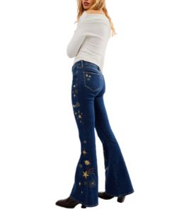 driftwood-farrah-embroidered-flare-jeans-free-people