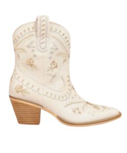 white-ankle-cowboy-boots-melbelle