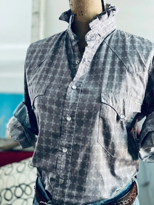 Printed pearl snap western shirt