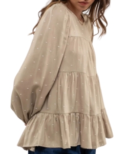 tiered-olive-dotted-top